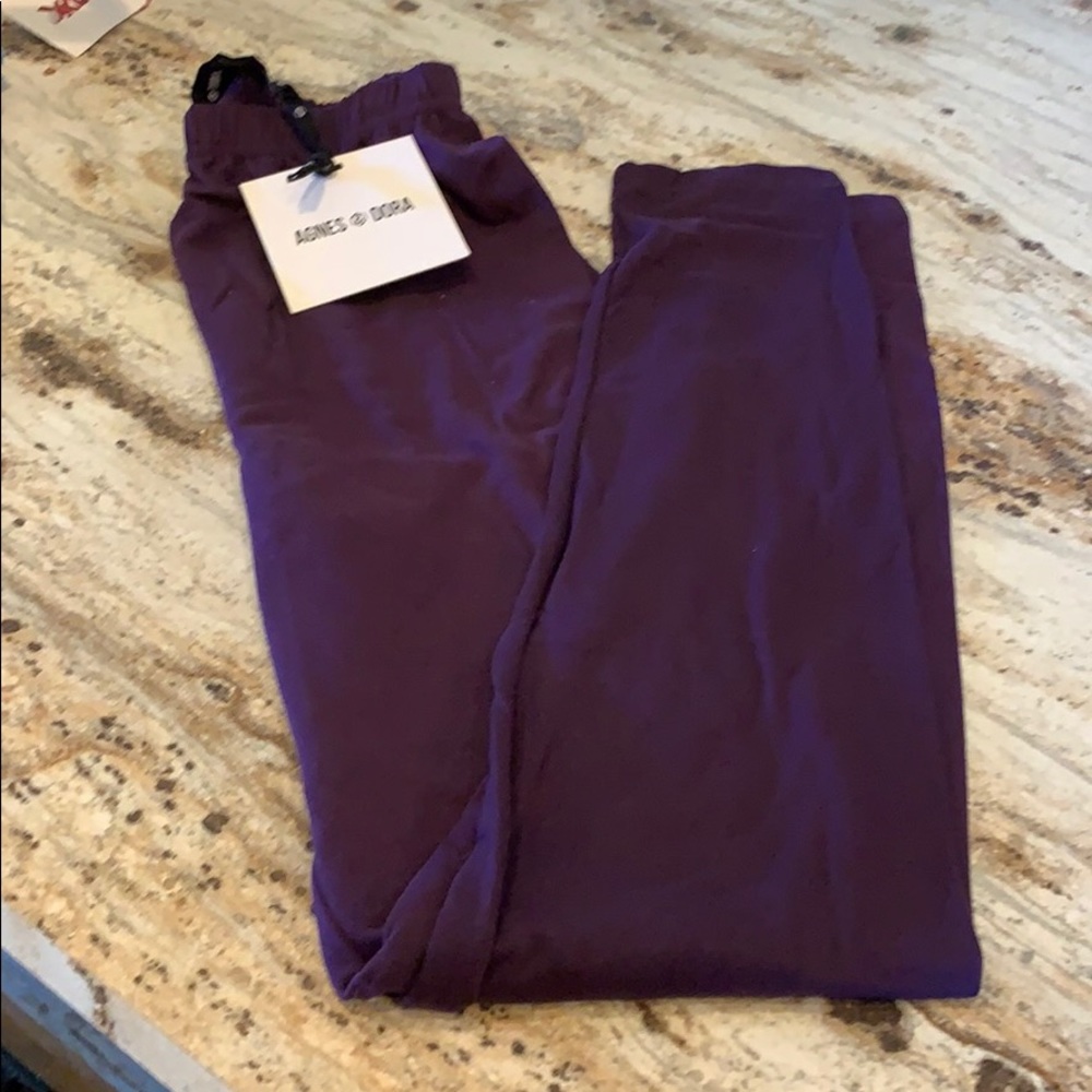🍇Brand New BlackBerry Leggings by A&D